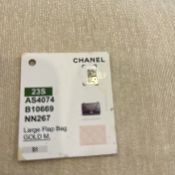 Chanel Quilted Caviar Medium double Flap. - Picture 11 of 12